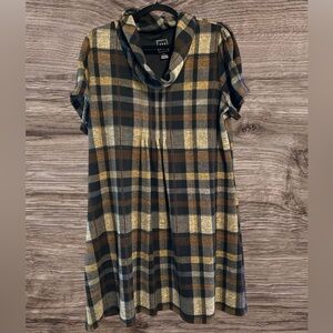 Jessica Howard Short Sleeve Plaid Cowl Neck Dress
